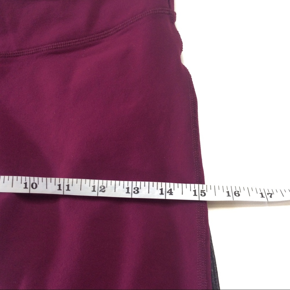 ALO Yoga WHITE and Gray Colorblock Leggings - Picture 10 of 16